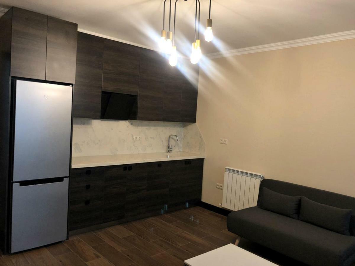 באטומי Pirosmani Mini Hotel מראה חיצוני תמונה